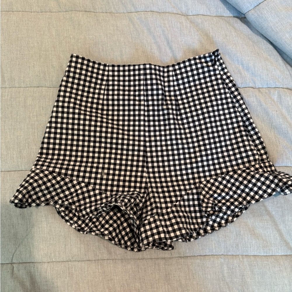 Zara Black and White Gingham/Seersucker High Waist Shorts